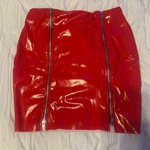 Red double zip vinyl skirt